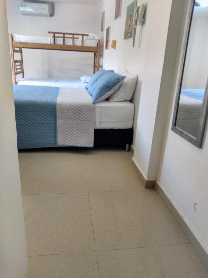 The Cantamar Beach Hostel Санта-Марта Экстерьер фото